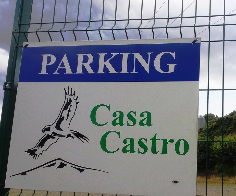 Hostal Rural Casa Castro Alberuela de la Liena Rum bild