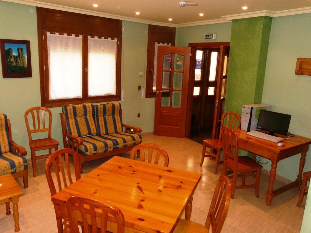 Hostal Rural Casa Castro Alberuela de la Liena Exteriör bild