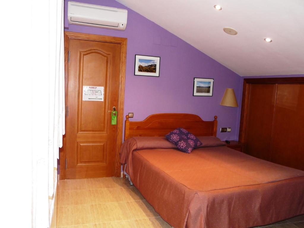Hostal Rural Casa Castro Alberuela de la Liena Exteriör bild